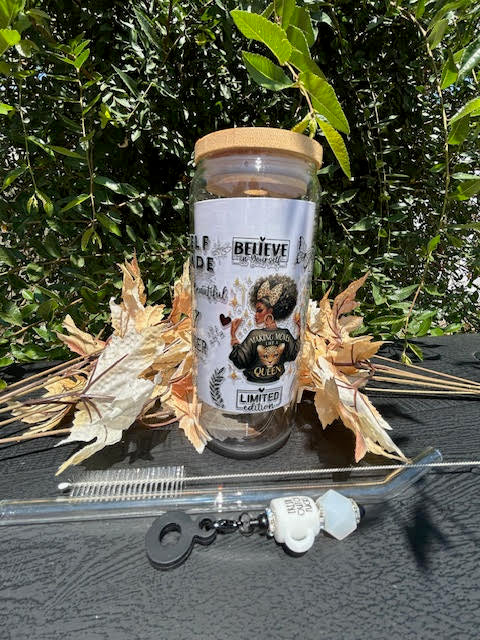 Unapologetically Queen. 20 oz Glass Can Cup